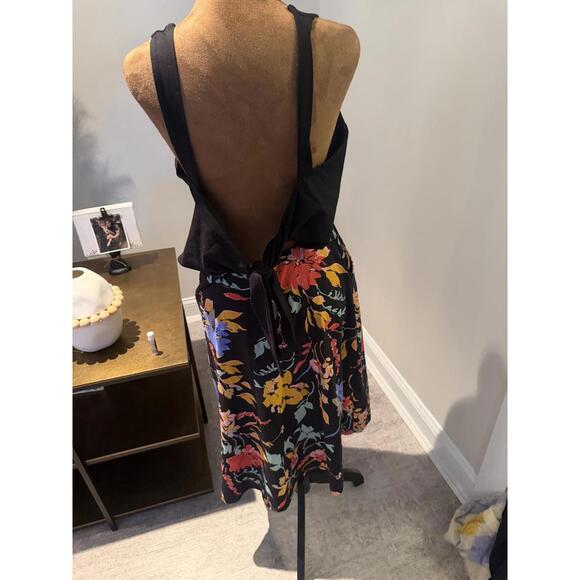 PACT fit & flare organic cotton Black Sleeveless Dress w Floral Skirt tie back M - Picture 2 of 5
